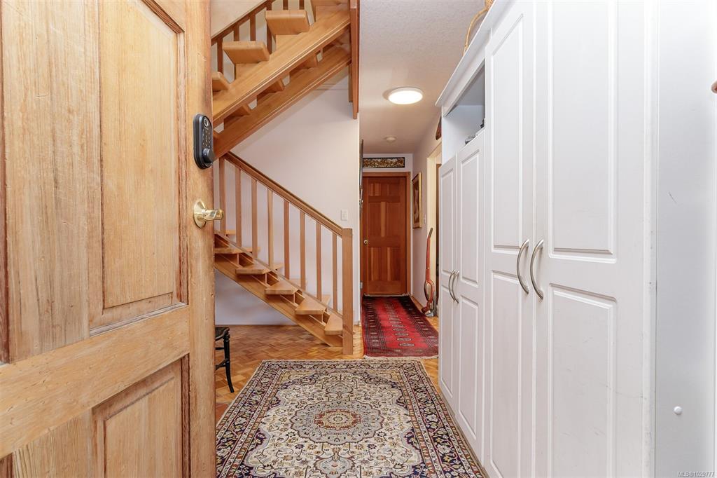 Fourth View of 10741 Chemainus Rd, Ladysmith, BC, V0G 2A6