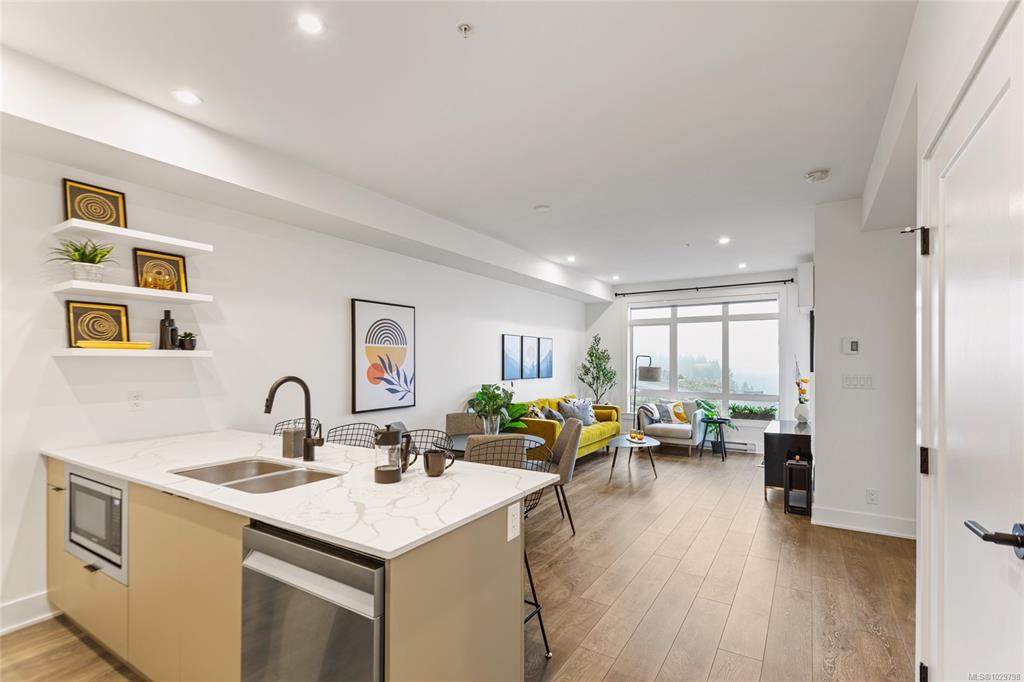 1114 Samar Cres, 1029798, BC,