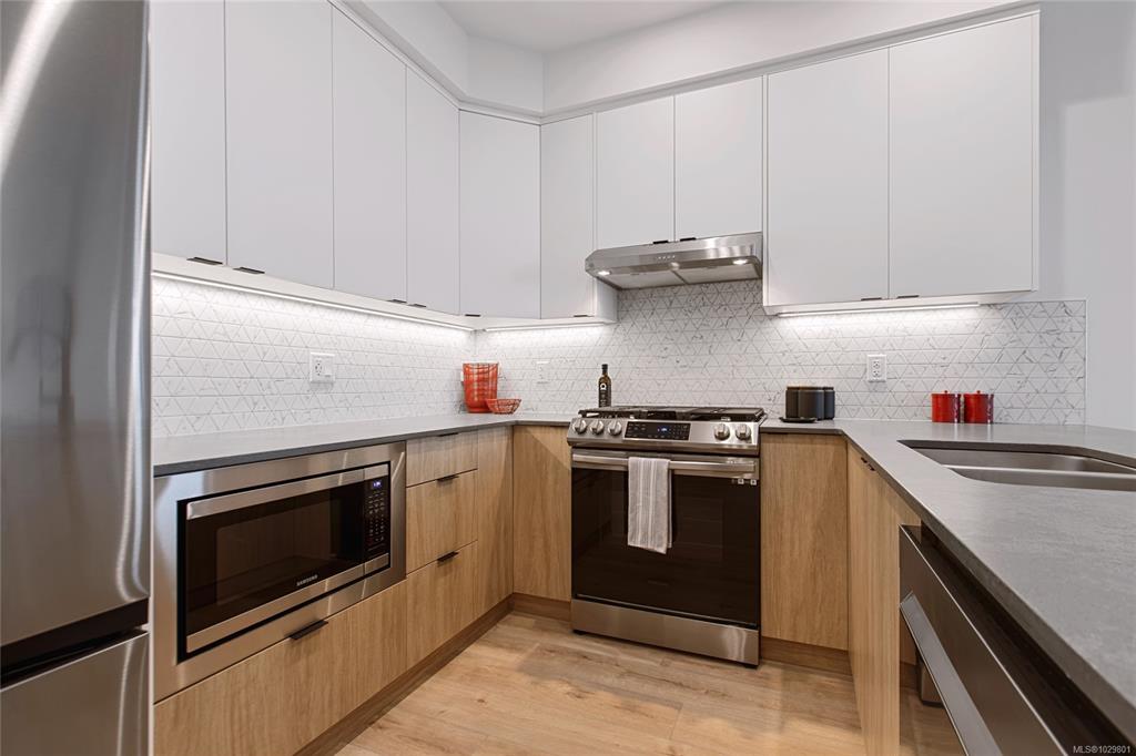 Fifth View of 1114 Samar Cres, Langford, BC, V9B 7C5