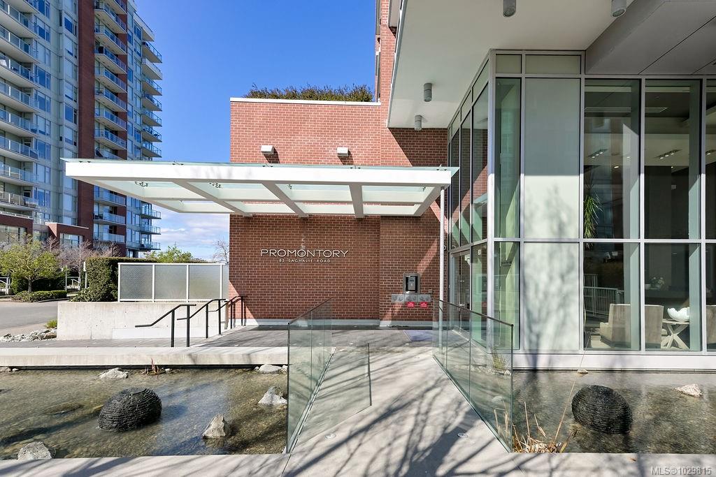 Third View of 83 Saghalie Rd, Victoria, BC, V9A 0E7