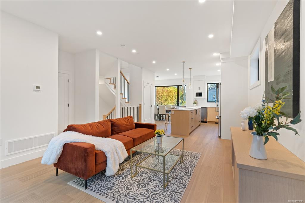 Fifth View of 1342 Wood St, Esquimalt, BC, V9A 5E1