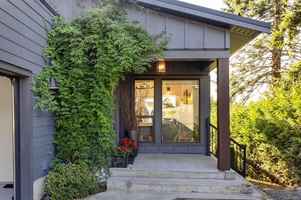 Fourth View of 1784 Vee Rd, Cowichan Bay, BC, V0R 1N1