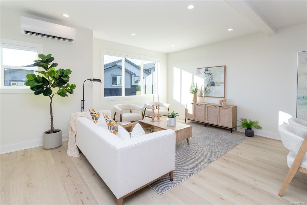 1423 Dolomite Ridge, 1029840, BC,