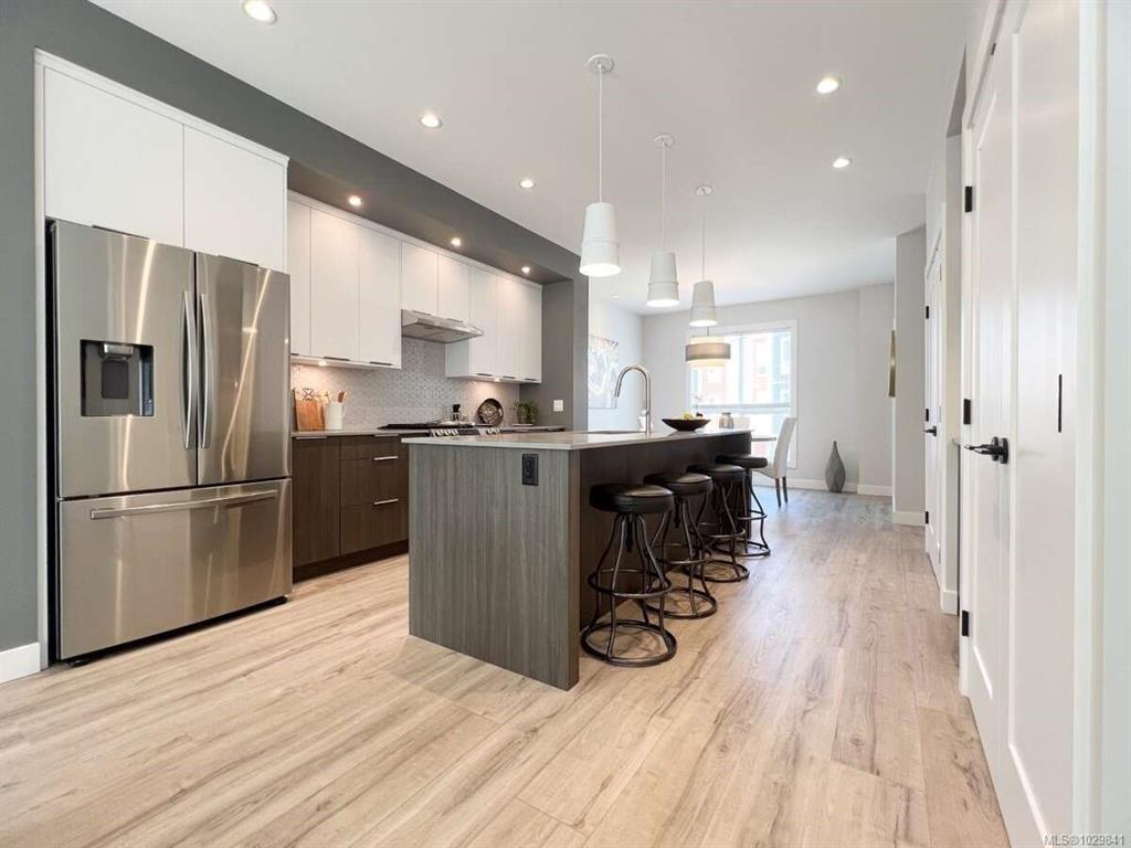 Fifth View of 2310 Guthrie Rd, URBAN CORNER, Comox, BC, V9M 0C6