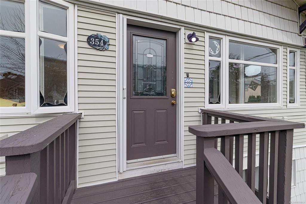 Third View of 354 Berwick St, Victoria, BC, V8V 1C7