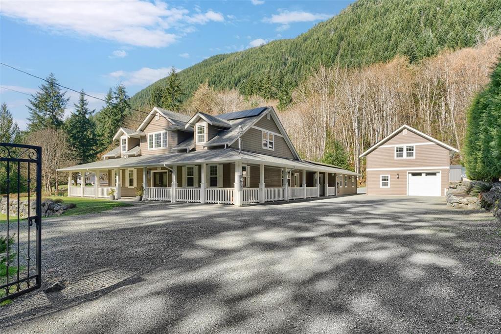 10011 Youbou Rd, 1029909, BC,