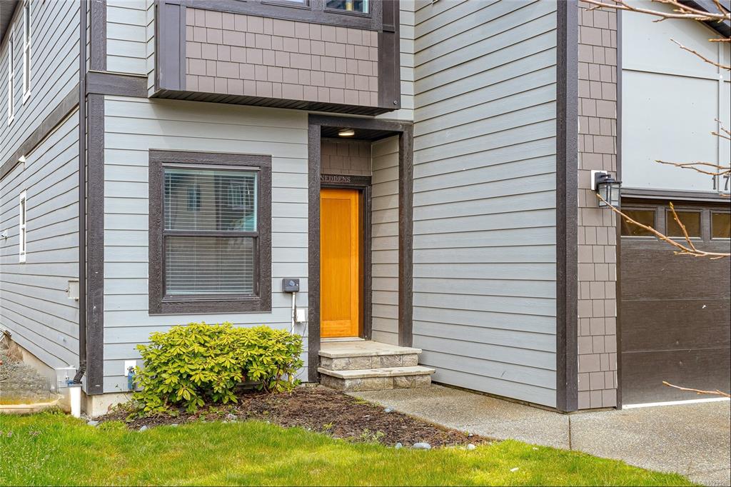 Fourth View of 17 Saanich Ridge Dr, Saanich Ridge Estates, Central Saanich, BC, V8M 0B8