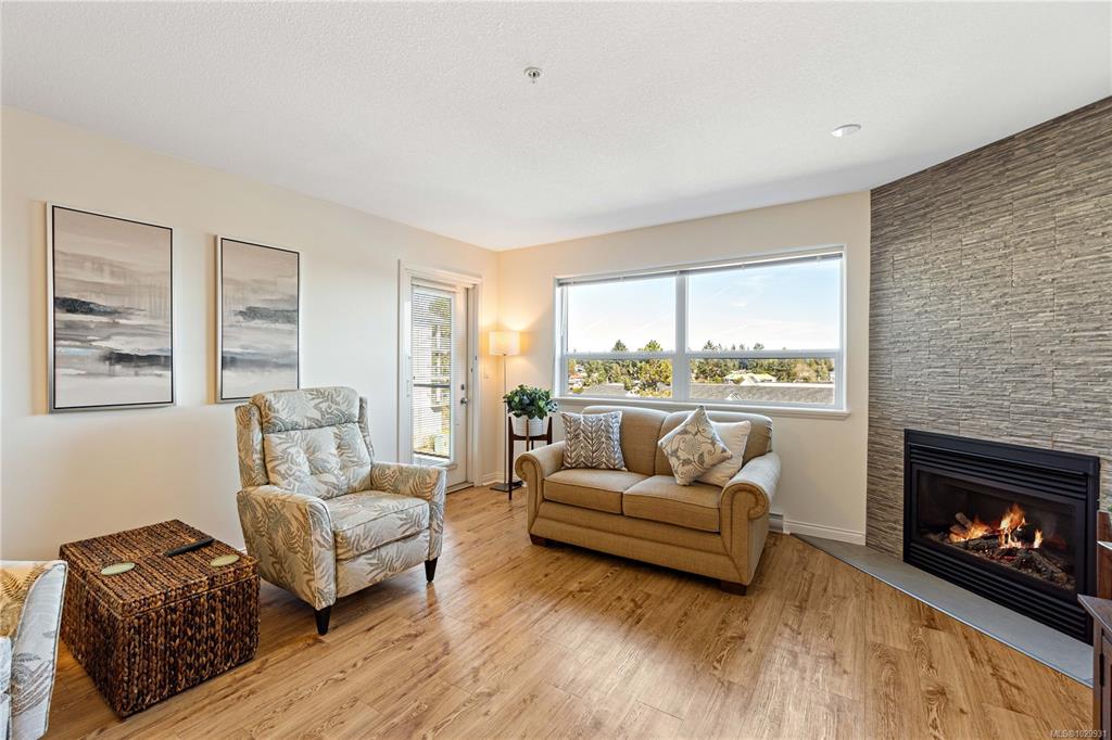 1633 Dufferin Cres, 1029931, BC,