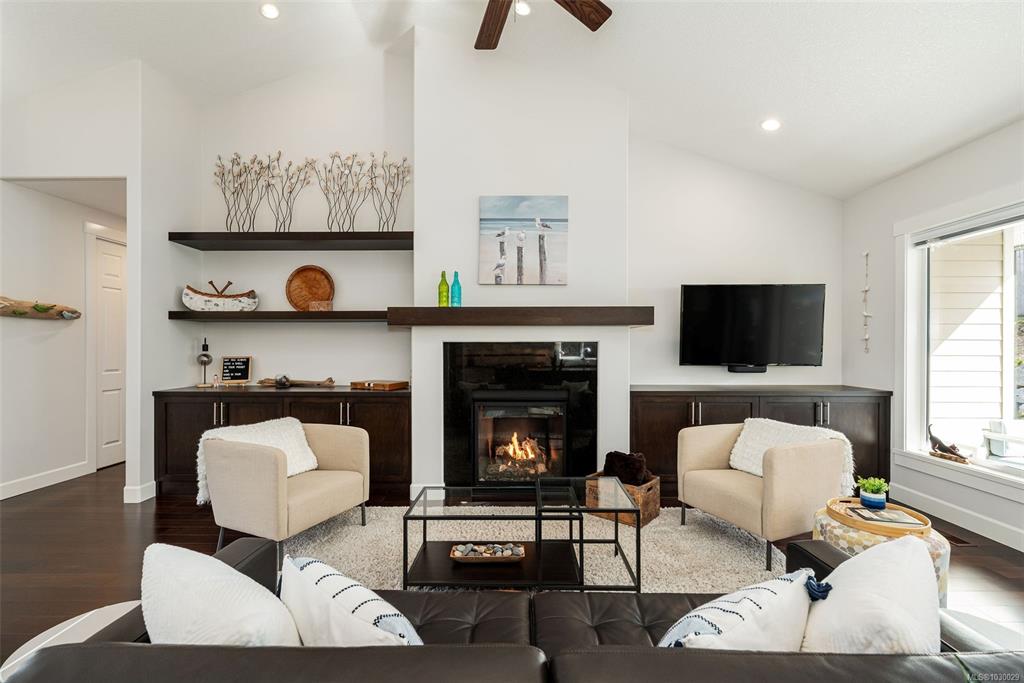 Fifth View of 174 Sunningdale Rd E, Qualicum Beach, BC, V9K 1L1