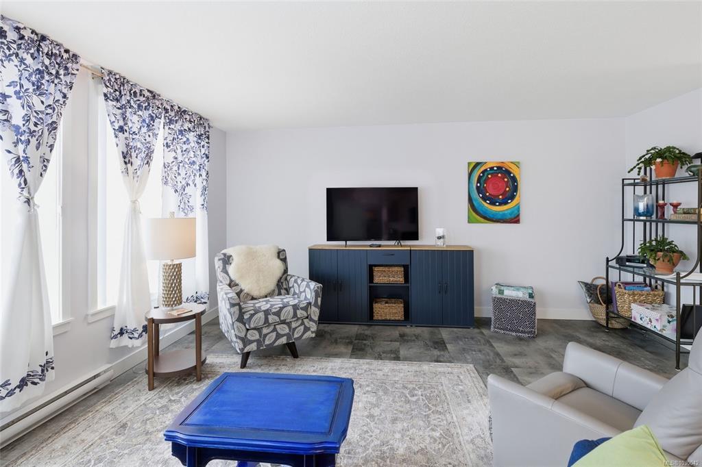 220 Townsite Rd, 1030042, BC,