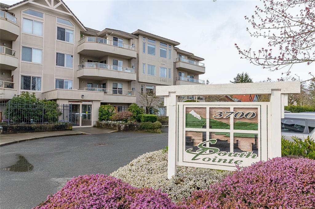 3700 Carey Rd, 1030051, BC,