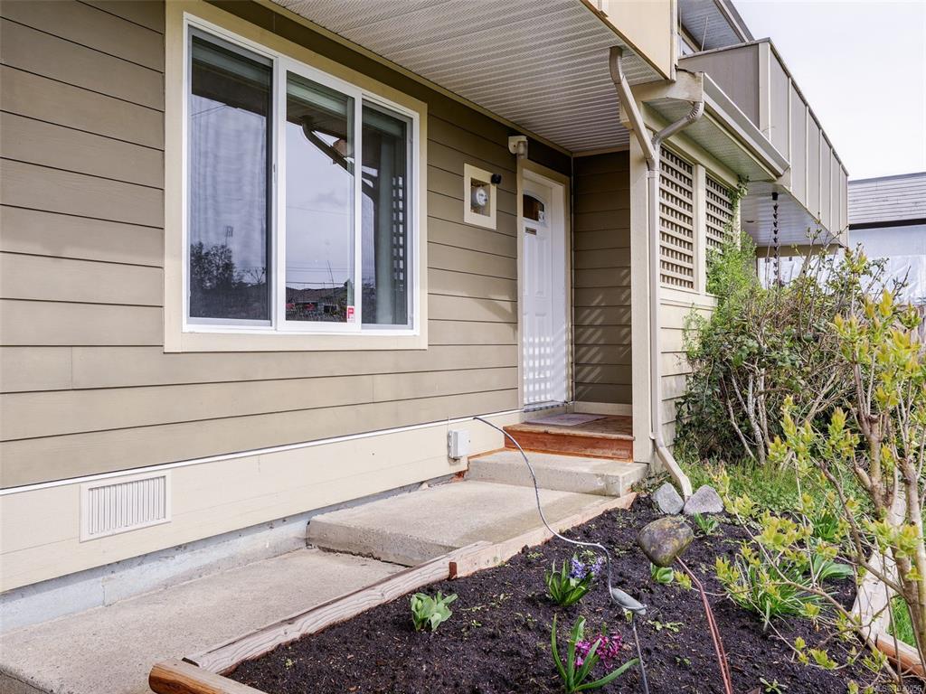 Main View of 2035 Melville Dr, Sidney, BC, V0R 1S1