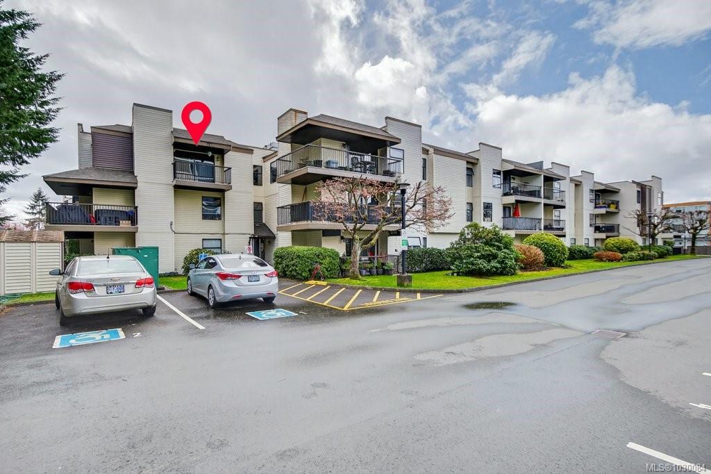 585 Dogwood St S, 1030084, BC,