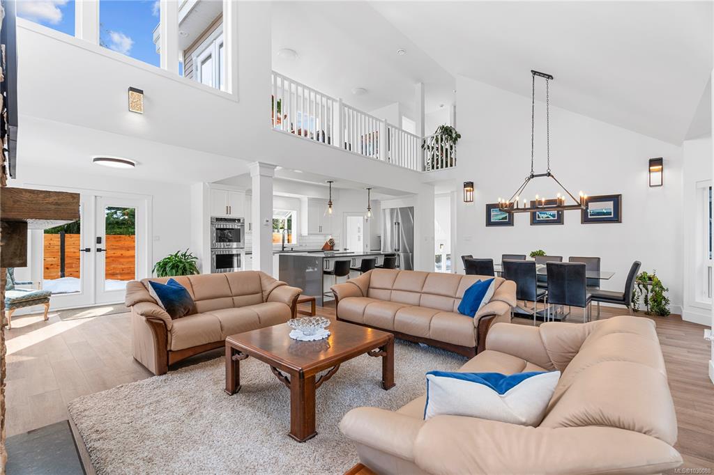 967 Osprey Dr, 1030088, BC,