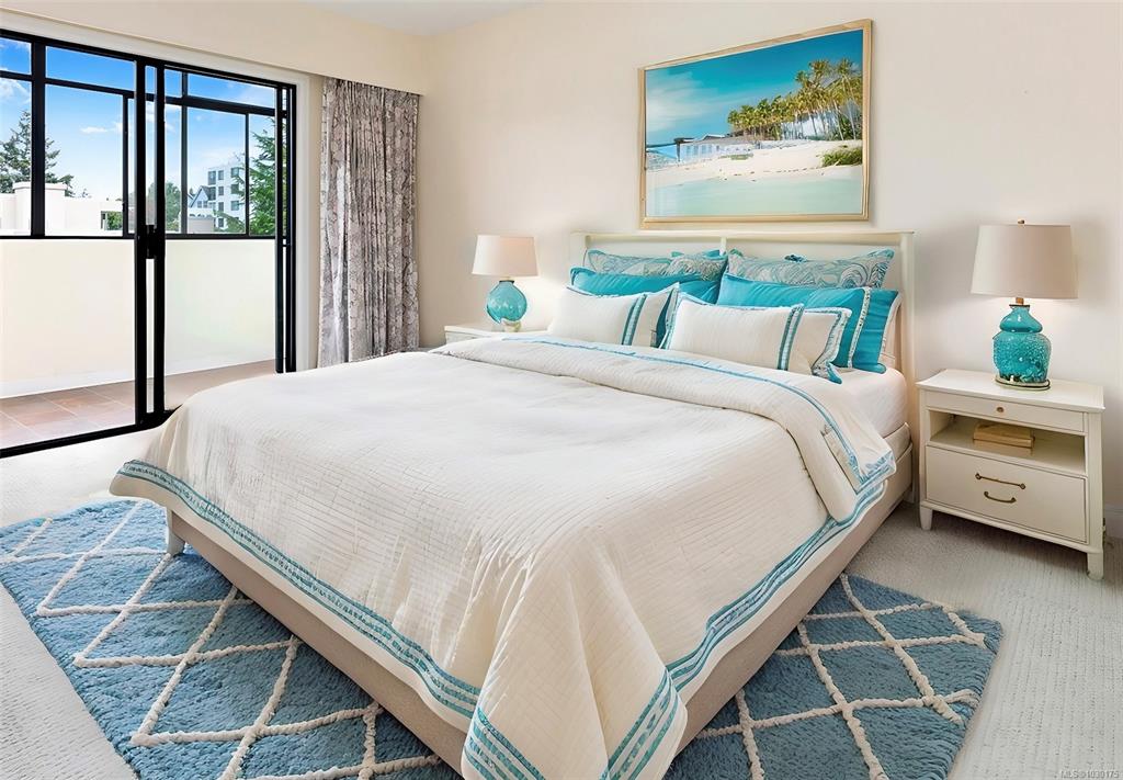 Fifth View of 420 Linden Ave, Victoria, BC, V8V 4G3