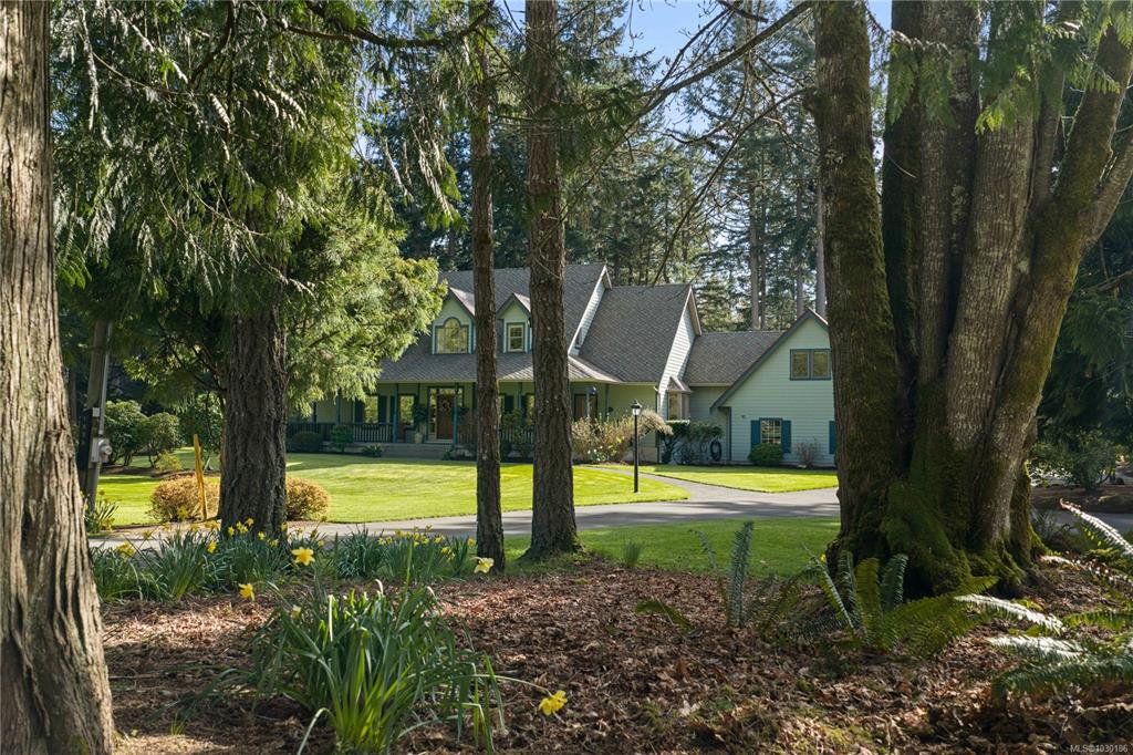 Third View of 1228 Garden Gate Dr, Central Saanich, BC, V8M 2H6