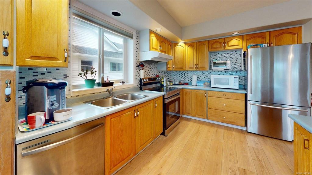 2216 Dockside Way, 1030188, BC,