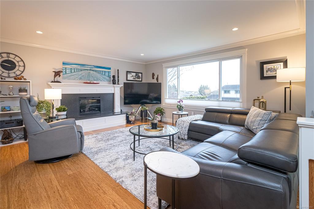 Third View of 1894 Seaboard Cres, Central Saanich, BC, V8M 1K6