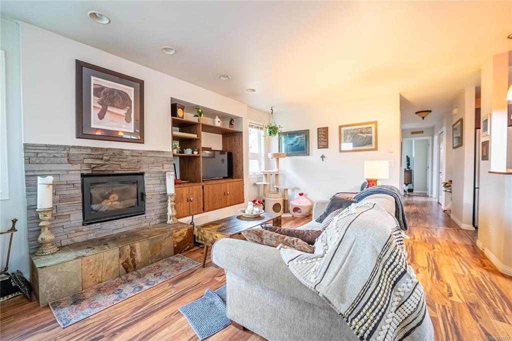 Fifth View of 9960 Swiftsure Pl, Sidney, BC, V8L 4E4