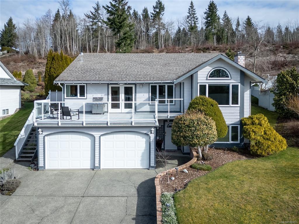 Second View of 132 Stafford Ave, Courtenay, BC, V9N 6Z3