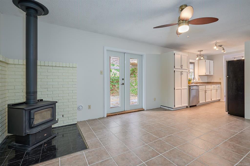 Fourth View of 519 Aspen Ave, Qualicum Beach, BC, V9K 1A6