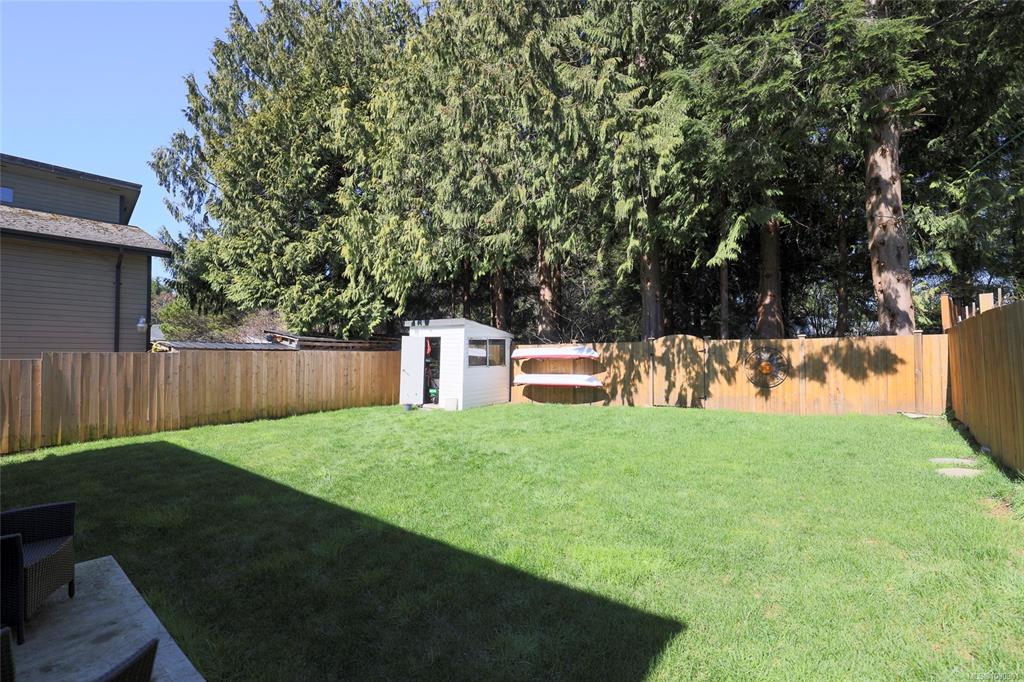 Fifth View of 9522 Scott St, Port Hardy, BC, V0N 2P0