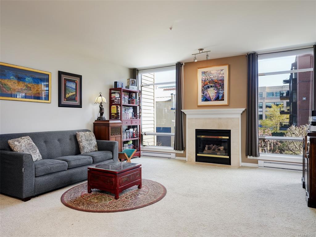 Fifth View of 330 Waterfront Cres, Victoria, BC, V8T 5K3