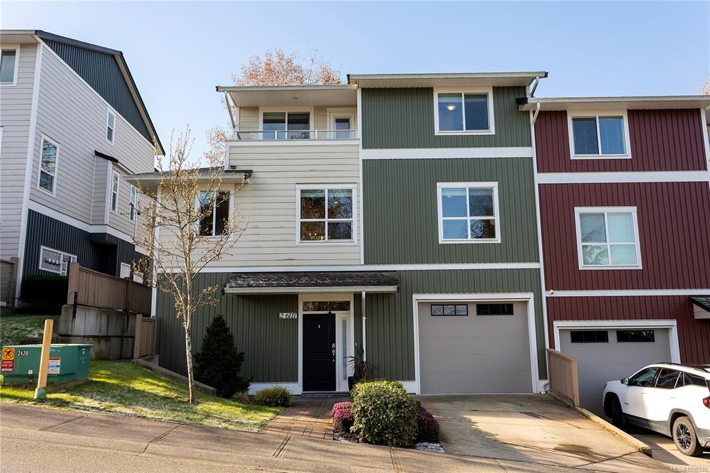 6117 Glacier Way, 1030331, BC,