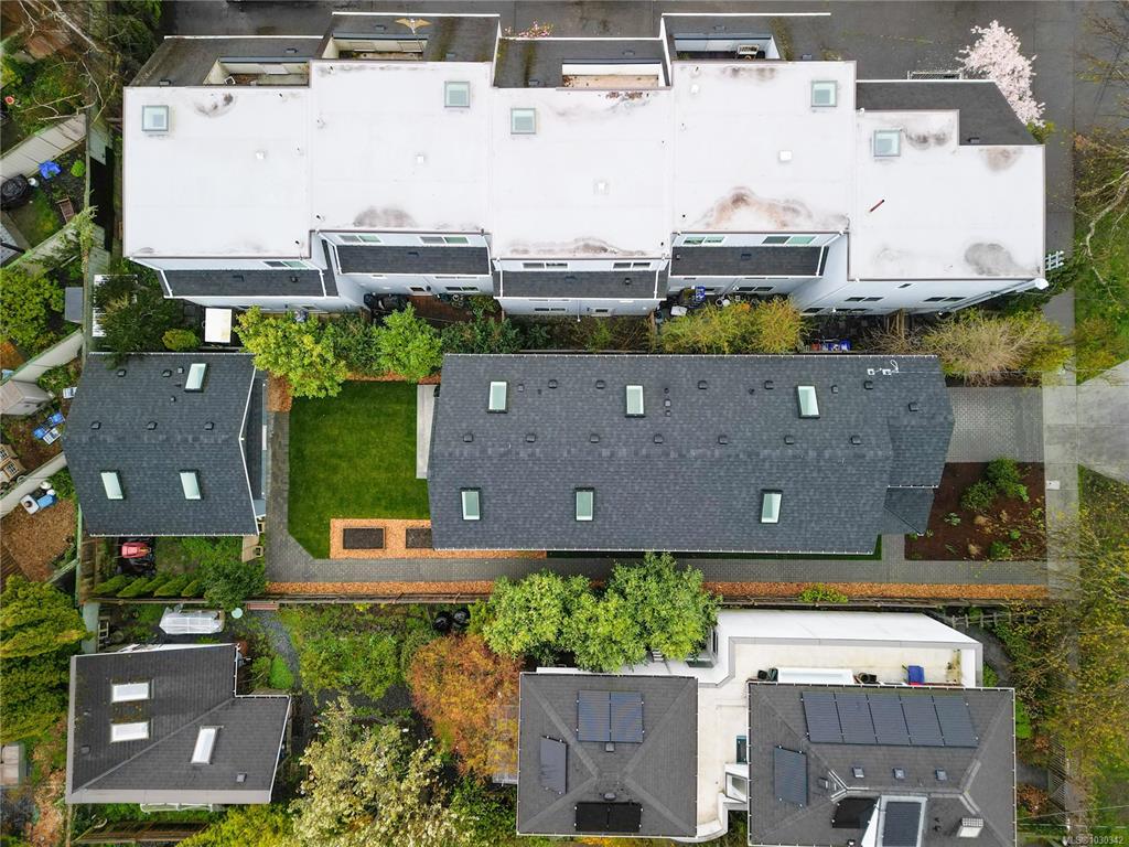 Fifth View of 131 Ladysmith St, Victoria, BC, V8V 1J3