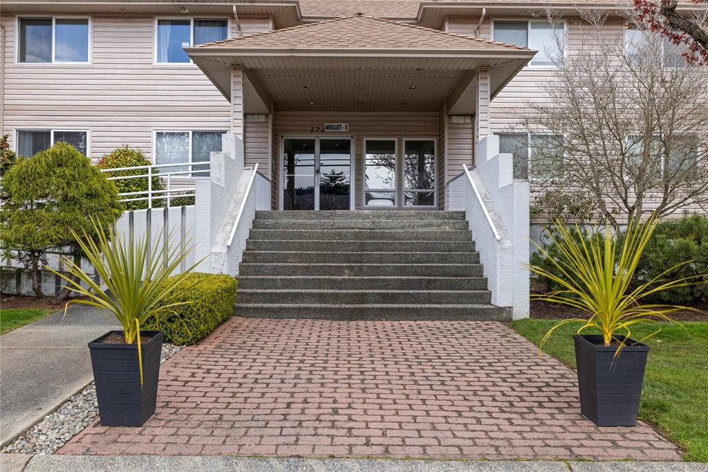 Third View of 273 Moilliet St S, Parksville, BC, V9P 1M9
