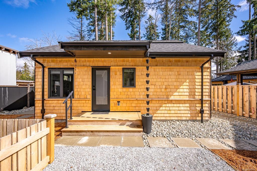 Third View of 4615 Thompson Clarke Dr E, Bowser, BC, V0R 1G0