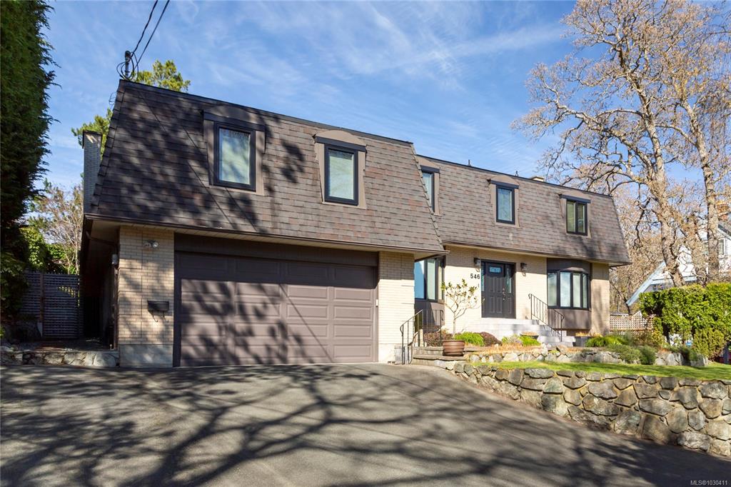 Second View of 546 St Charles St, Victoria, BC, V8S 3N7