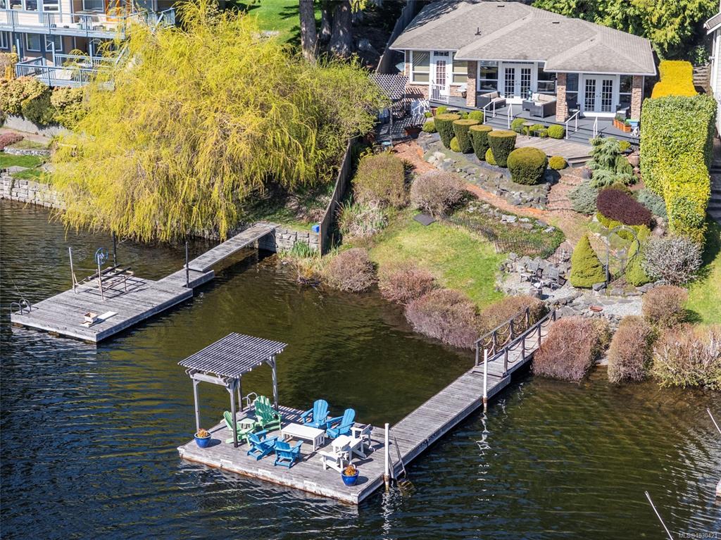 2308 Renfrew Rd, 1030421, BC,