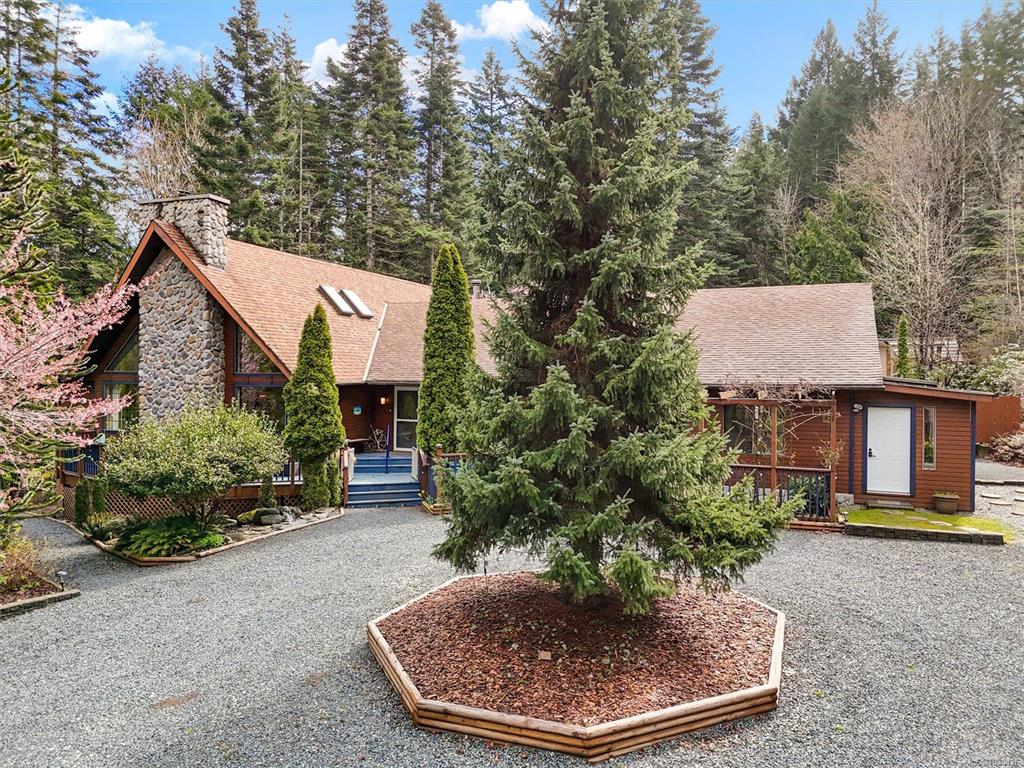 Third View of 6907 Sellars Rd, Sooke, BC, V9Z 0K9