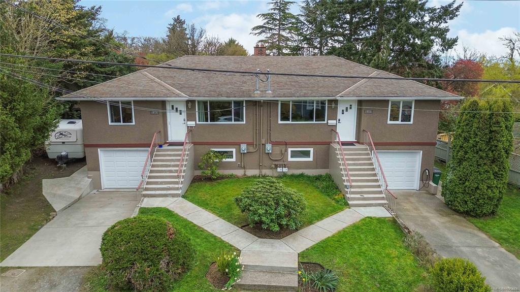 Second View of 971 973 Lovat Ave, Saanich, BC, V8X 1V4