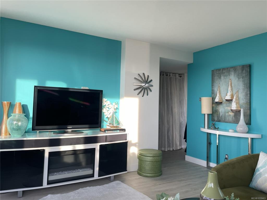 Fifth View of 647 Michigan St, Victoria, BC, V8V 1S9