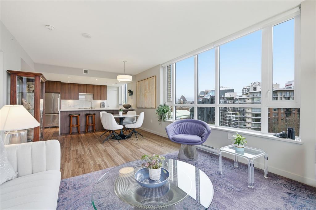 Third View of 777 Belleville St, Victoria Harbour by Chartwell, Victoria, BC, V8W 0G1