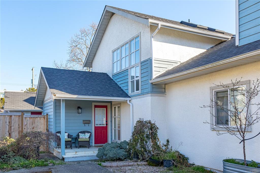 Second View of 211 Henry St, Victoria, BC, V9A 3H8