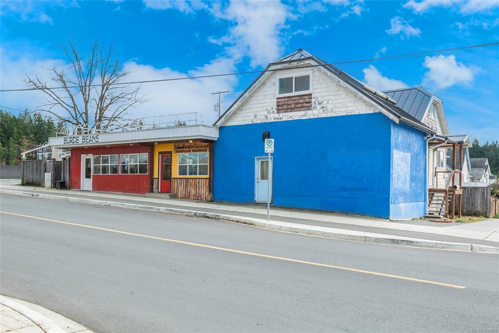 MLS® listing #30917755 for sale located at 4102 Burde St