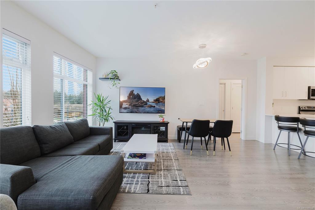 707 Treanor Ave, 1030524, BC,