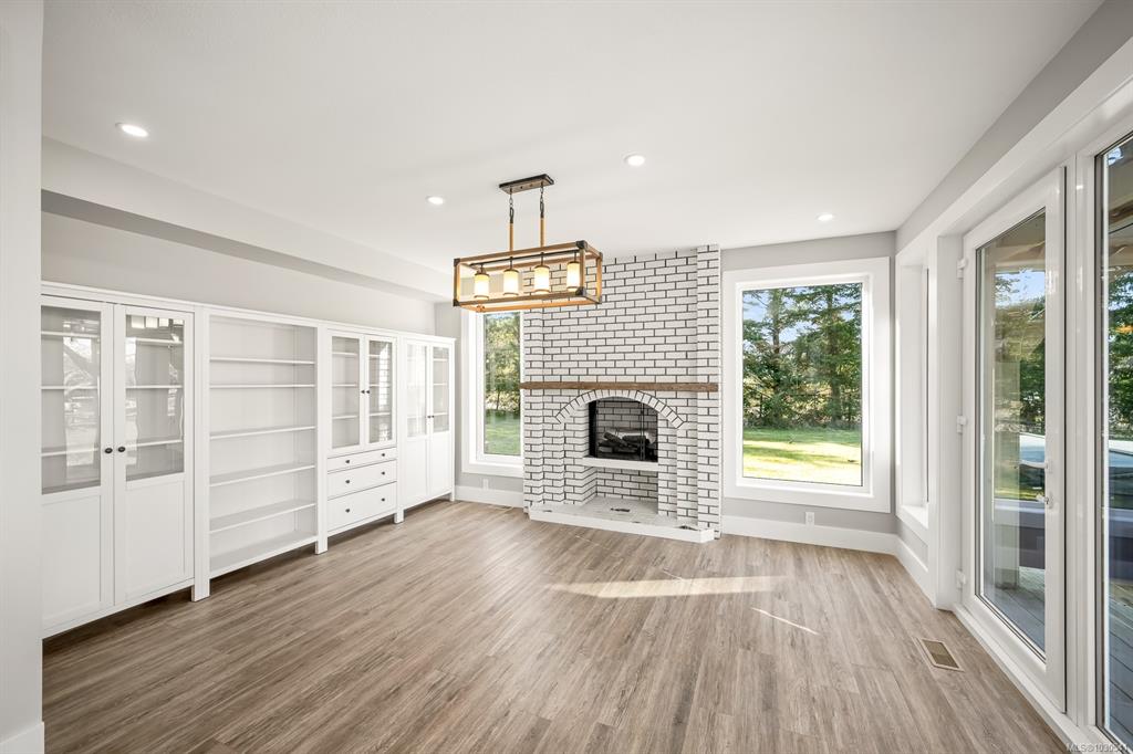 Fourth View of 6104 Ledingham Rd, Courtenay, BC, V9J 1M9