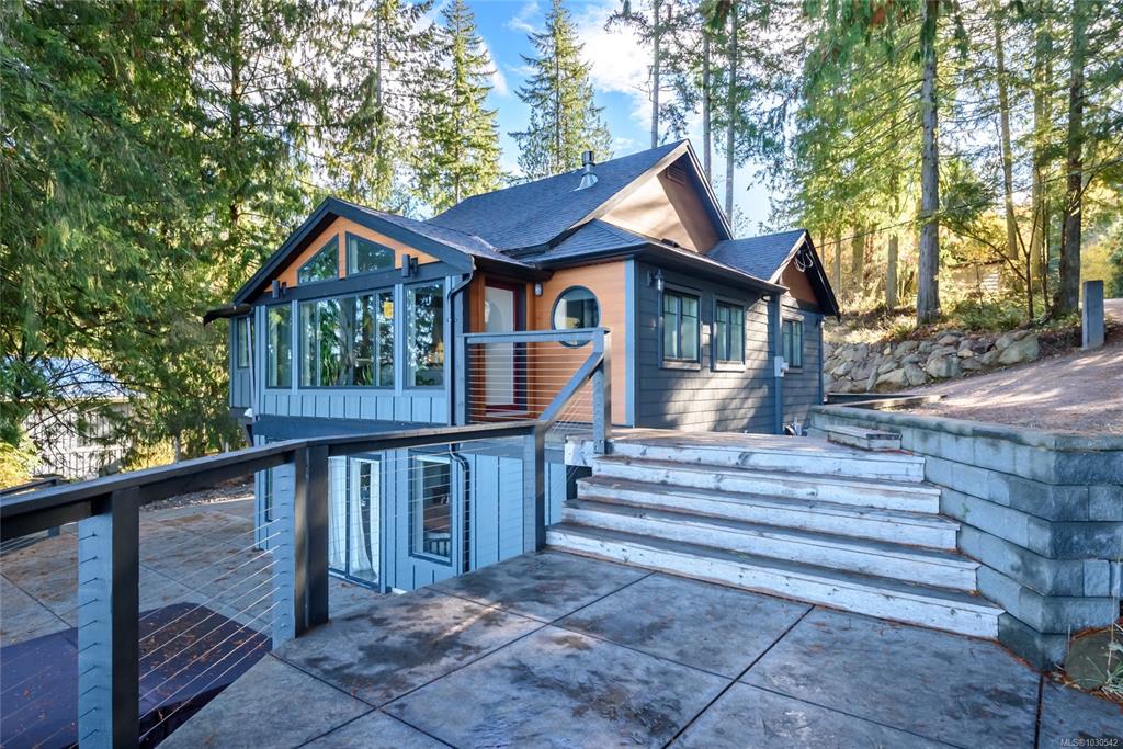 Fourth View of 111 Horbury Rd, Comox Lake Land Corp, Cumberland, BC, V0R 1S0
