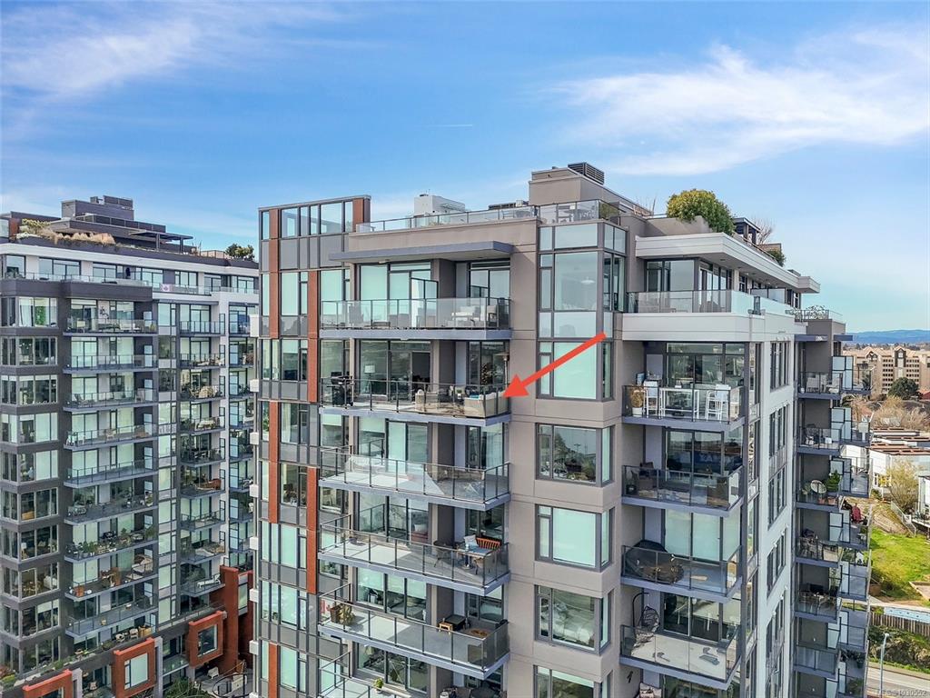 Fourth View of 369 Tyee Rd, Victoria, BC, V9A 0B6