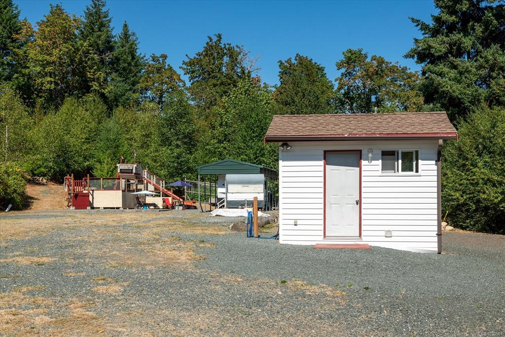 Fifth View of 6593 Country Rd, Fanny Bay, BC, V0W 1W0