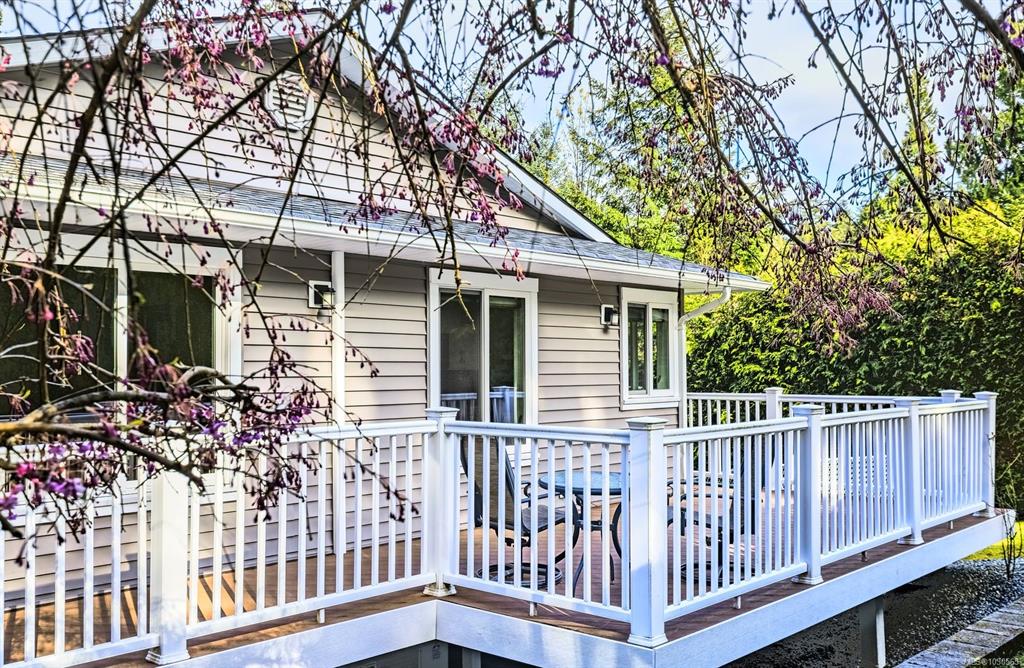 Fourth View of 7228 Aulds Rd, Lantzville, BC, V0R 2H0