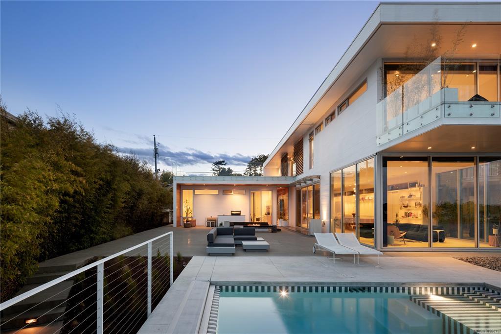 Fourth View of 295 King George Terr, Oak Bay, BC, V8S 2J8