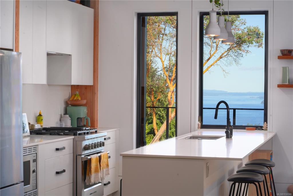 Fourth View of 128 Spring Gold Way, Salt Spring, BC, V8K 2Y1
