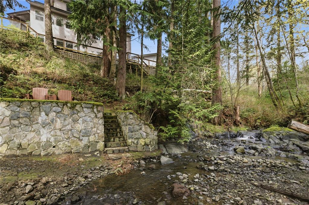 Fifth View of 81 Chilco Ridge Pl, Section 97, Esquimalt District, View Royal, BC, V9B 5Z7