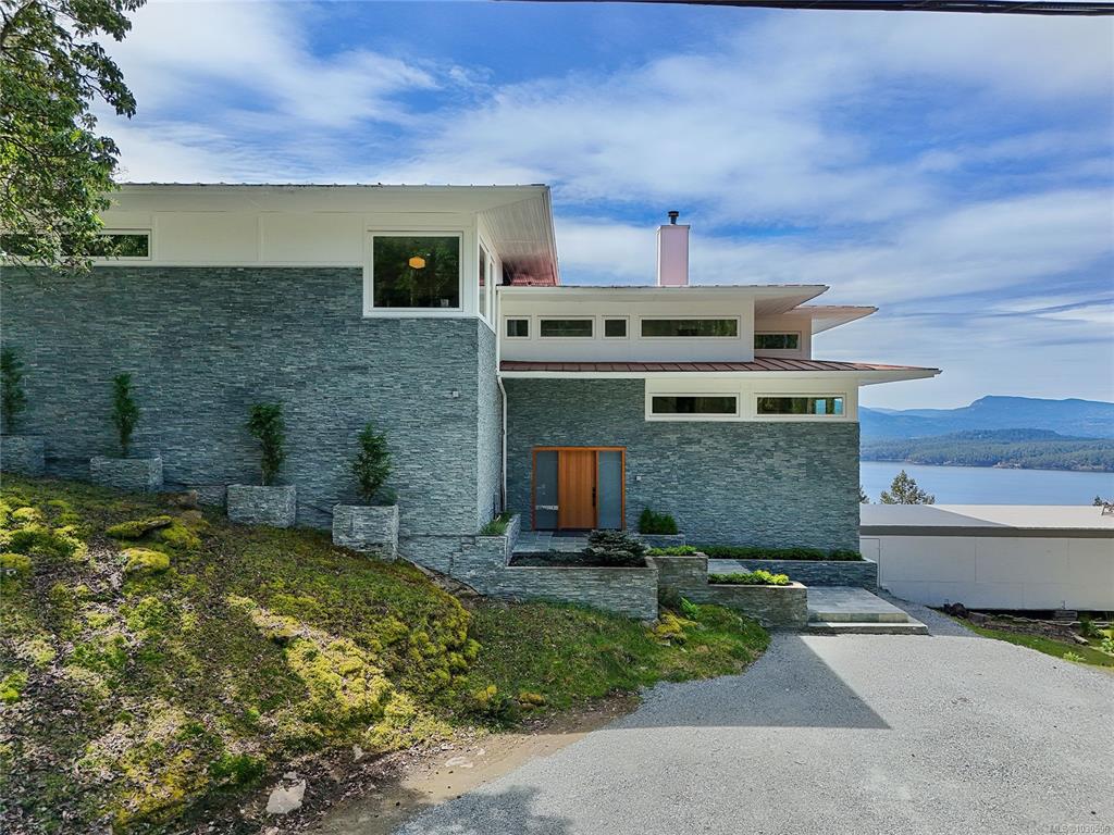 Fourth View of 356 East West Rd, Mayne Island, BC, V0N 2J2