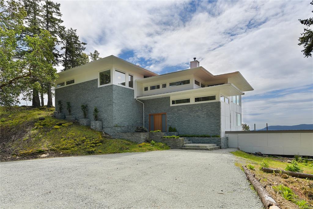 Fifth View of 356 East West Rd, Mayne Island, BC, V0N 2J2